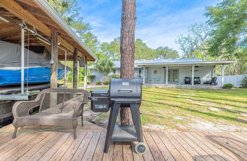 Satsuma House | River Oaks Retreat on Dunns Creek