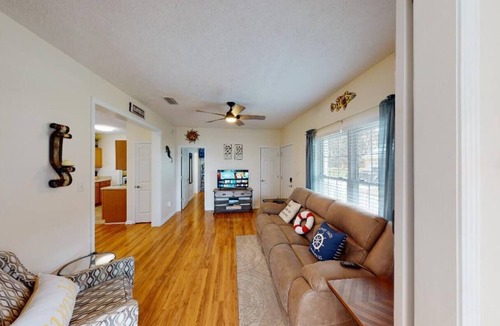 East Palatka House | Riverfront Fishing and Sunsets Over the St John's