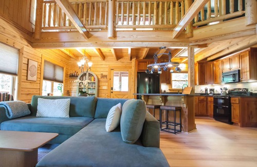 Dawsonville Cabin | Riverfront Log Cabin with Treetop Views near Dahlonega- Hot Tub, Firepits, more!