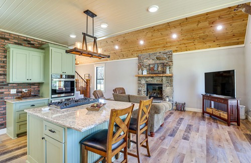 Boswell Cabin | Riverfront Mountain View Cabin w/Deck & Grill!