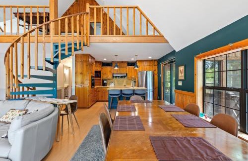 Shelby House | Riverfront Retreat with Dock, Kayaks and Views