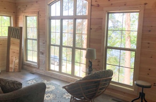 Cherokee House | RIVERTON LAKESIDE COTTAGE ON PICKWICK LAKE