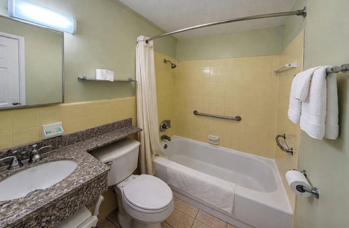 Elba Hotel | Riviera Motel Elba Near Enterprise US 84
