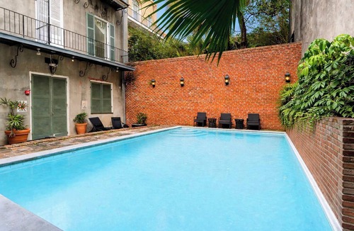 French Quarter Apartment | Roami at St. Helene | Combo unit | Chartres St.