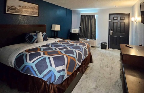 Hattiesburg Hotel | Rodeway Inn Hattiesburg North