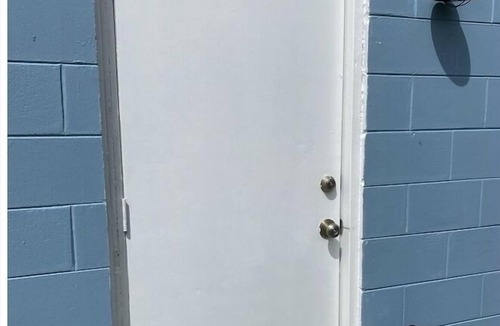 Orlando House | Room Private Entrance/BathroomUCF Area