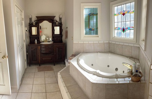 Fayette Bed & Breakfast | Rose House Inn