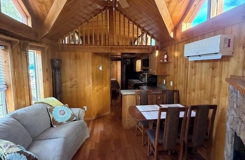 Pierson Cabin | Rural Cabin Near Speedways, Beaches & Attractions