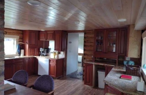 National Mine Cabin | Rustic 2B Cabin w/Sauna on Farm (Free WiFi/Parking)