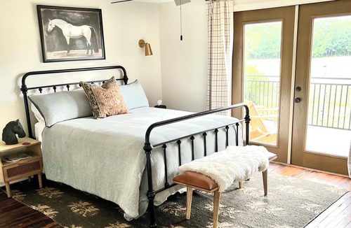 Vancleave House | Rustic luxury, 5min from I10, 10min from The Sound and Ocean Springs Beaches
