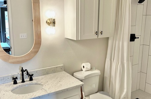 Vancleave House | Rustic luxury, 5min from I10, 10min from The Sound and Ocean Springs Beaches