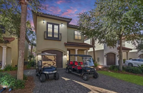 Villa Lago House | Sandestin Dream | Golf, Stream, Beach, Golf Carts