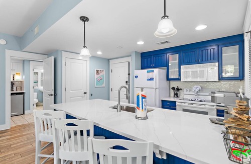 Baytowne Wharf Condo | 🏖️Sandestin | Pool+Hot Tub | Resort Tram | Pilot House 322🐚