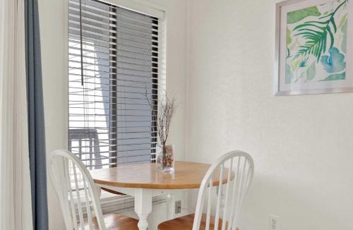 Tybee Island House | Savannah Beach & Racquet Club 101B