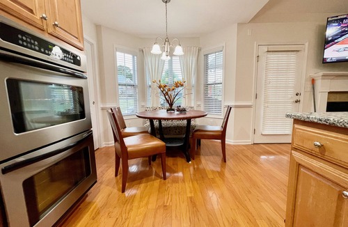 Ellenwood House | Scarlet Manor Atlanta Accessible Ranch Style, Basketball Court Home Gym