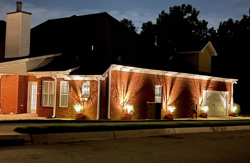 Ellenwood House | Scarlet Manor Atlanta Accessible Ranch Style, Basketball Court Home Gym