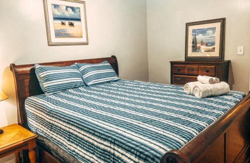 Cave Spring House | Scenic Mountain Views 4 Bedrooms 2 Bath Home