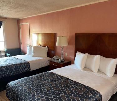 Perry Hotel | Scottish Inn and Suites Perry