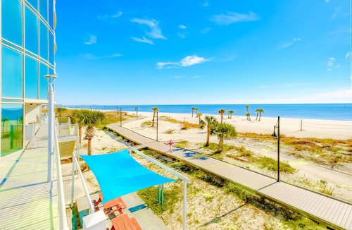Biloxi Condo | Sea Breeze 405: 2 BR, 2 BA Condominium in Biloxi, Sleeps 6