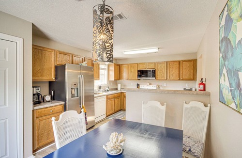 Waveland House | 'Sea La Vie' Coastal Getaway Steps from the Beach