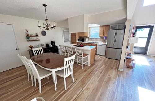 St. Augustine Beach House | Seas The Day Near Ocean- 3 Sabor de Sal