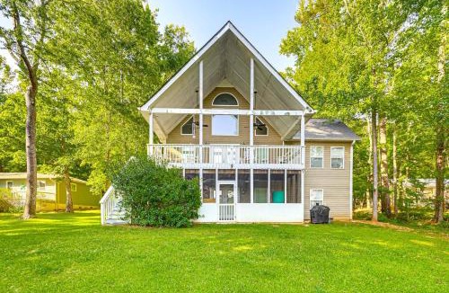 Eatonton House | Secluded 6BR Lake House w/Dock in Sparta