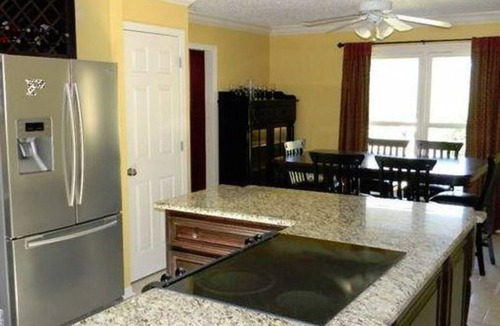 Gulfport House | Secluded Private 4-bedroom house with WiFi, AC pool/hot tub/bar Gulfport