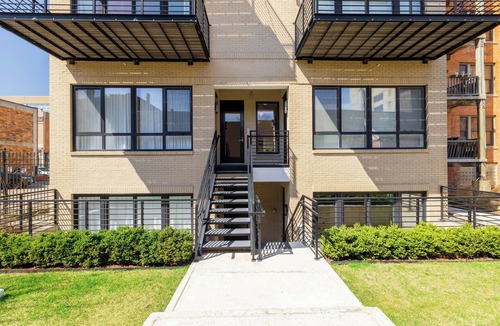 Midtown Condo | "Second Best" Condo with King Bed in the Heart of Brush Park