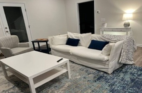 Adairsville House | Serene 2-bedroom house in charming Adairsville with AC