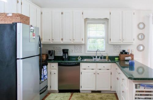 Hardwick House | Serene Lakefront Home with Hot Tub and Boat for Rent!
