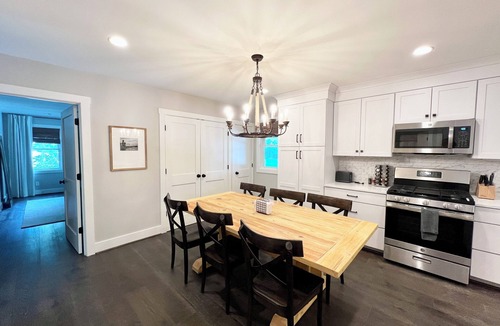 Crane Hill Cottage | Shady Pine Landing - Renovated Cottage at Smith Lake, Crane Hill