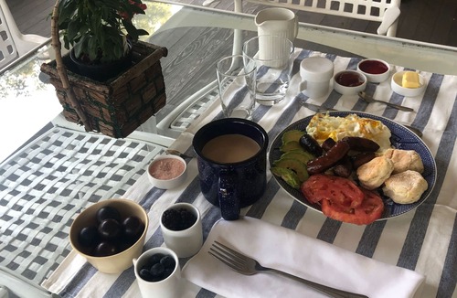 Lafayette House | Shoofly Farm - Applehouse Cottage Luxury stay - staff - Pickleball +Breakfast