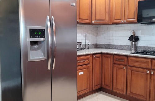 Shoreline Park House | Shore Beats Work 3Br 2Ba Waterfront