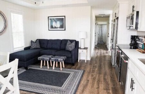 Freeport Cottage | Short drive to the beautiful 30-A beaches! Cozy Riverwalk Landing Cottage 7-G