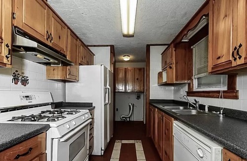 McDonough House | Single family hope for rent