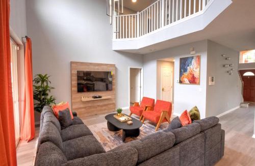 Solana Villa | Six Bed Pool Villa in Resort -Close to Disney