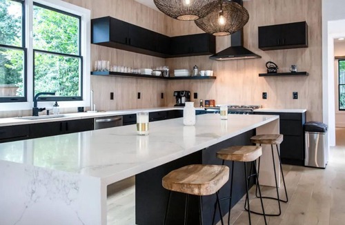 East Side House | Sleek & Beautiful New Luxury Home In Atlanta
