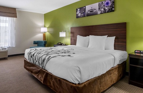 Brunswick Hotel | Sleep Inn & Suites Brunswick North