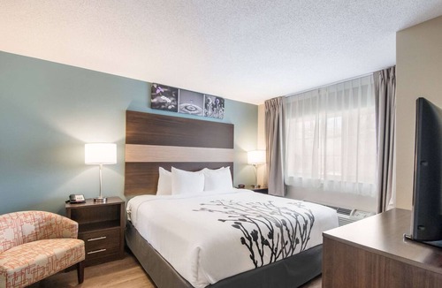 Columbus Hotel | Sleep Inn & Suites Columbus near Fort Benning