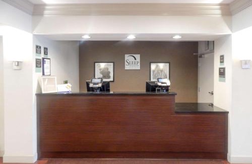 Evergreen Hotel | Sleep Inn & Suites Evergreen I-65