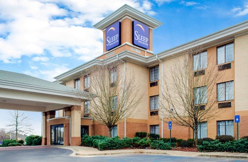 Gunter Afs Hotel | Sleep Inn & Suites East Chase