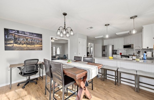 Enterprise House | Sleeps 10, Pet-friendly, Fort Rucker