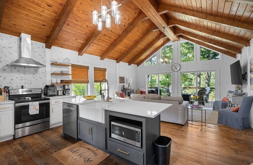 Jasper House | Smith Lake Retreat with Forest & Cave Views, Dock + Fire Pit