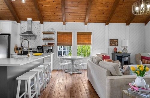 Jasper House | Smith Lake Retreat with Forest & Cave Views, Dock + Fire Pit