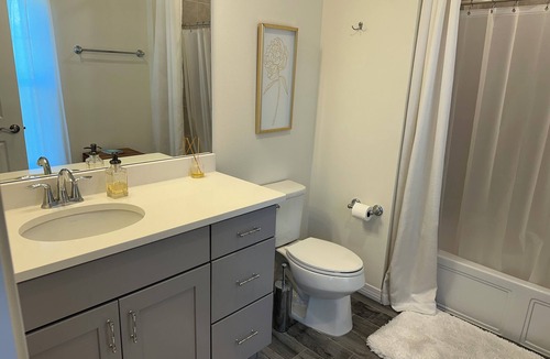 Ono Island Villa | SNOWBIRD SPECIAL Welcome to La Dolce Vita, a spacious 2BR beauty in Perdido Key