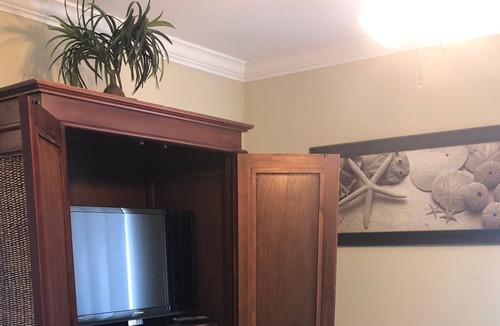 Gulf Shores Condo | Snowbirds Welcome!!!