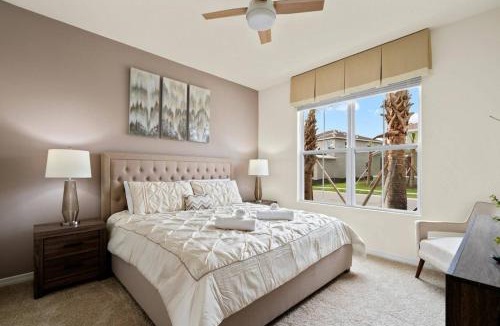 Loughman House | Solterra Resort 7 Bedroom Home with Pool (2207)