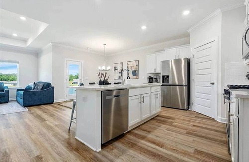 Auburn House | Southern Serenity at Farmville Lakes