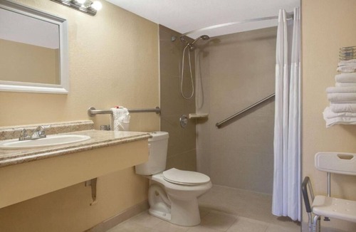Titusville Hotel | Space Coast Hotel -Titusville/Kennedy Space Center