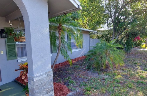 Titusville House | Space coast Tranquility 3 bedroom, 2 bath centered in Nature, Space and History